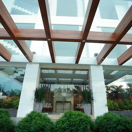 بلكاد The Gold Hotel المظهر الخارجي الصورة