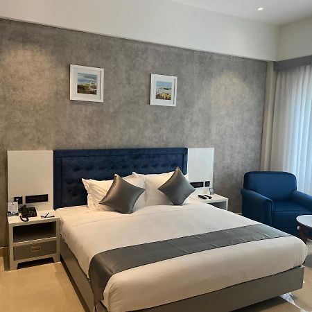 بلكاد The Gold Hotel المظهر الخارجي الصورة
