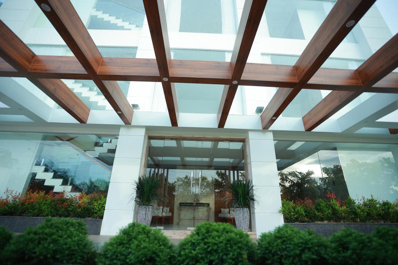 بلكاد The Gold Hotel المظهر الخارجي الصورة