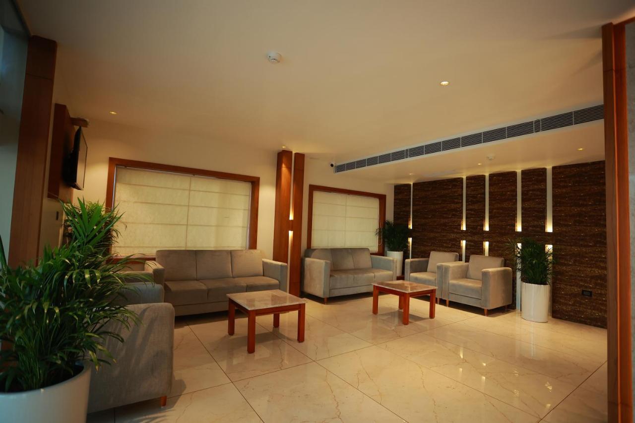بلكاد The Gold Hotel المظهر الخارجي الصورة